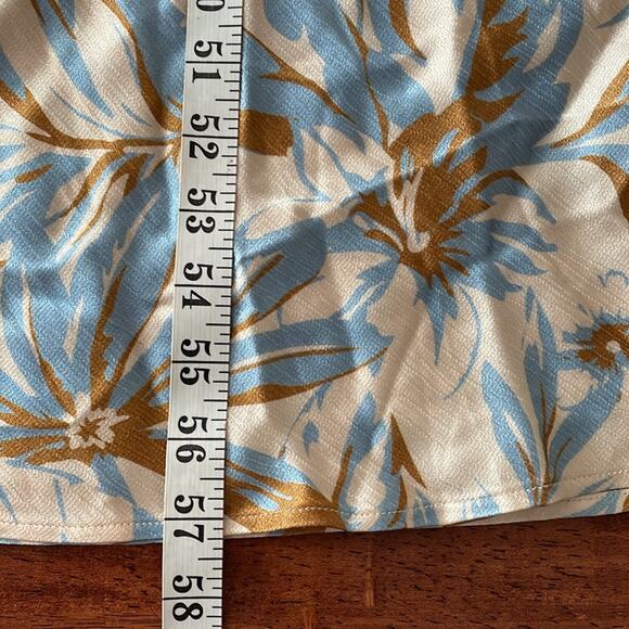 Bec Bridge Stella Maxi Dress Satin V Neck Open Back Beige Blue Floral Print 6 US - Picture 12 of 16